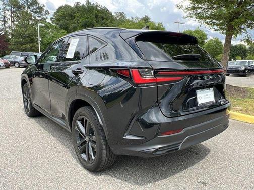 2024 Lexus NX 450h+ Luxury