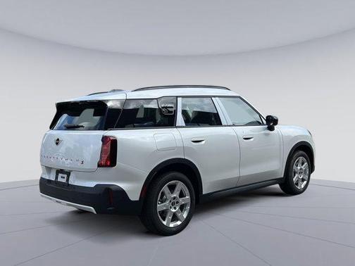 2025 MINI Countryman S