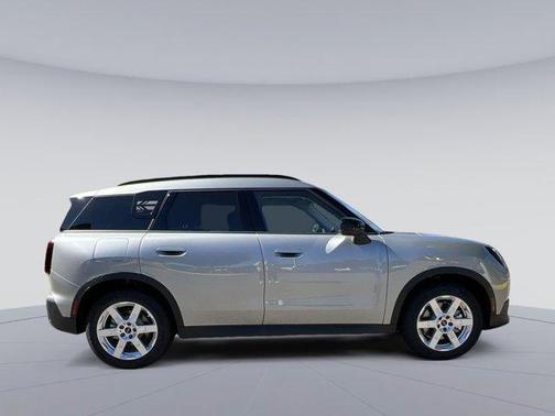2025 MINI Countryman S