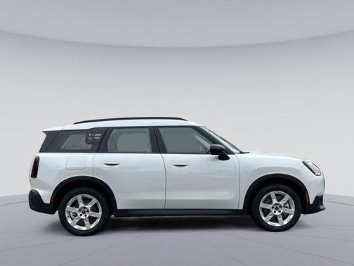 2025 MINI Countryman S