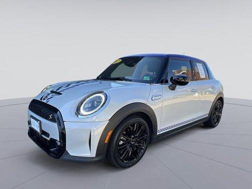2022 MINI Hardtop Cooper S