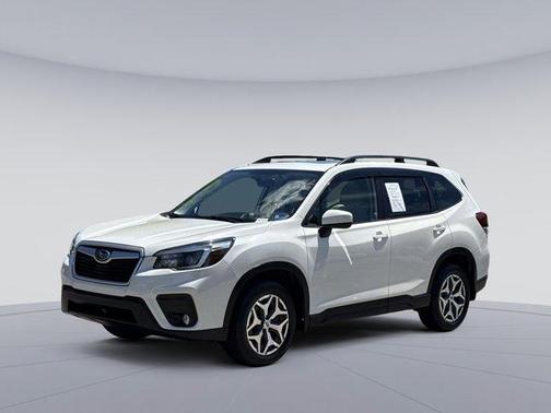 Crystal White Pearl 2021 Subaru Forester Premium