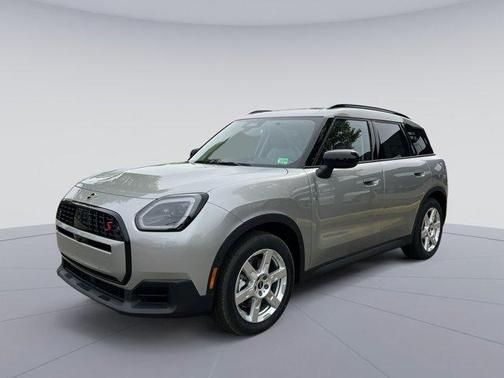 Silver 2025 MINI Countryman S