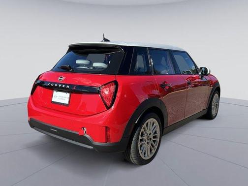 Chili Pepper Red 2026 MINI Hardtop Cooper S