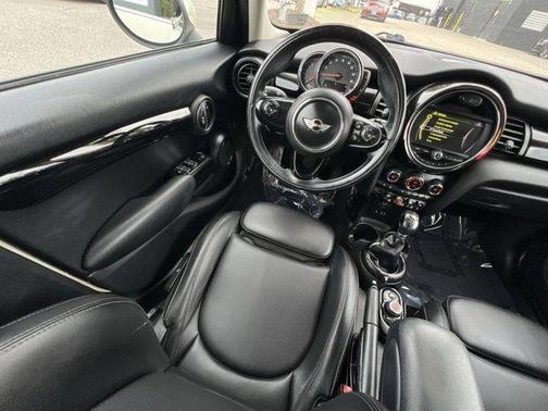 2016 MINI Hardtop Cooper S