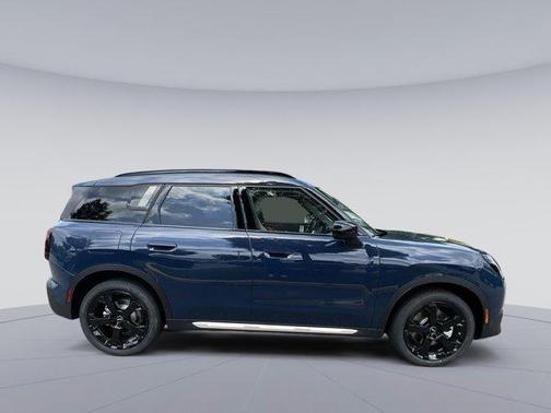 2025 MINI Countryman S
