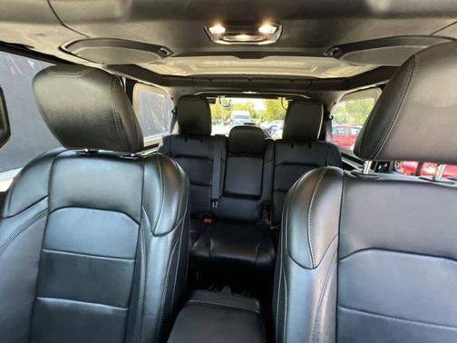 2022 Jeep Wrangler Unlimited Sahara Altitude