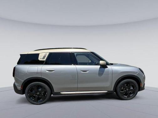 2027 MINI Countryman S