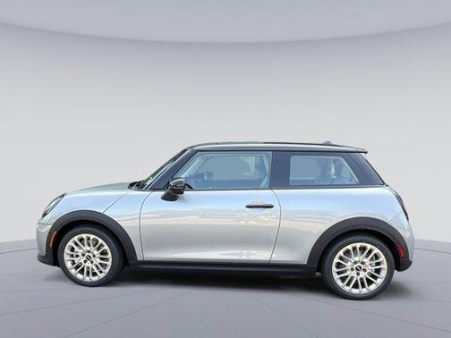2025 MINI Hardtop Cooper