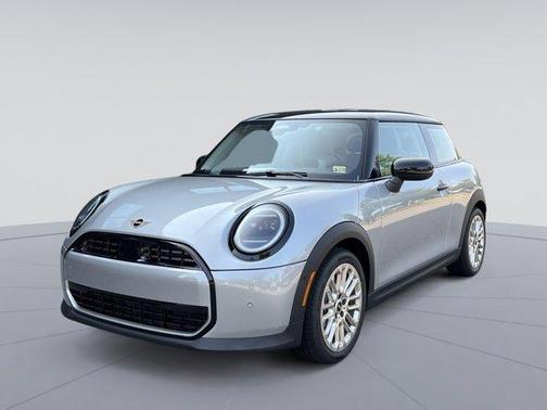 2025 MINI Hardtop Cooper