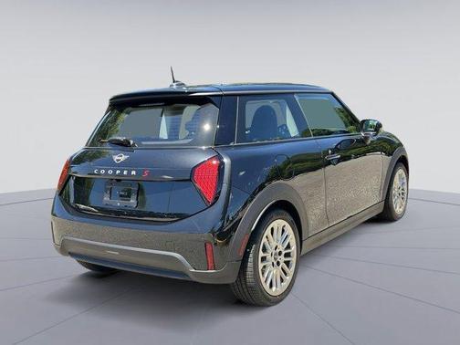 2025 MINI Hardtop S