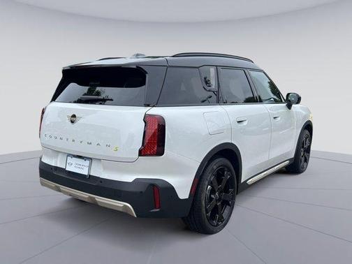 2025 MINI Countryman Base