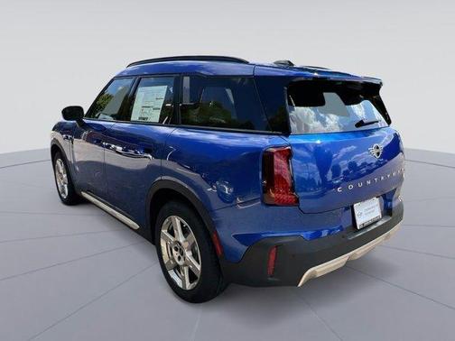 2025 MINI Countryman Base