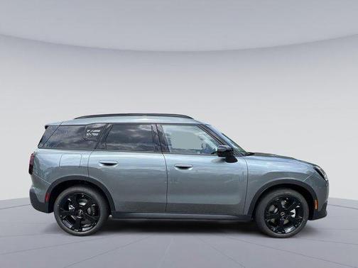 2025 MINI Countryman S