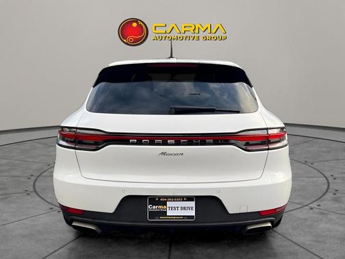 2020 Porsche Macan Sport Utility 4D