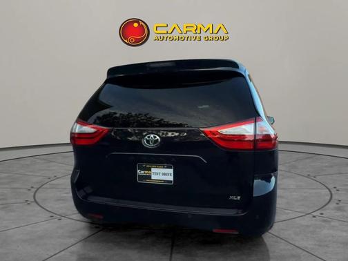 2017 Toyota Sienna XLE Premium