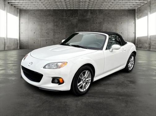 2015 Mazda MX-5 Miata Sport
