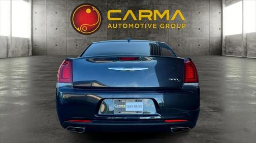 2019 Chrysler 300 S