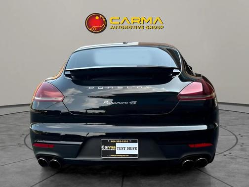 2015 Porsche Panamera 4S