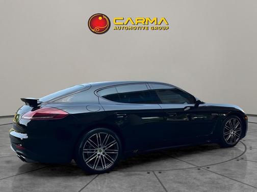 2015 Porsche Panamera 4S