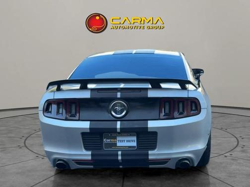 2013 Ford Mustang V6