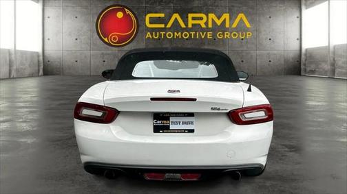 2017 FIAT 124 Spider Base