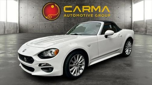 2017 FIAT 124 Spider Base