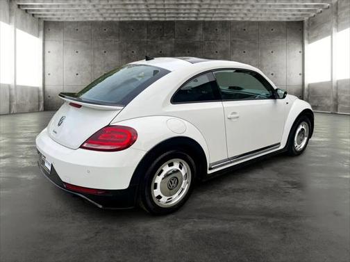 2017 Volkswagen Beetle 2.0T R-Line SEL