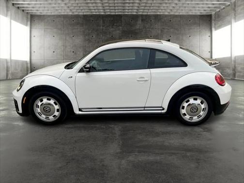 2017 Volkswagen Beetle 2.0T R-Line SEL