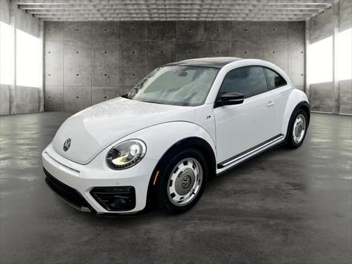 2017 Volkswagen Beetle 2.0T R-Line SEL