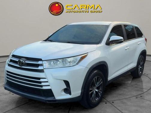 2019 Toyota Highlander LE I4