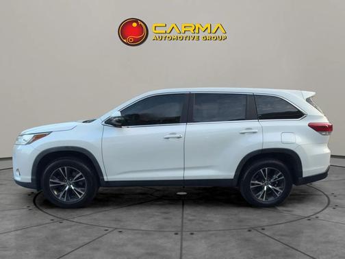 2019 Toyota Highlander LE I4