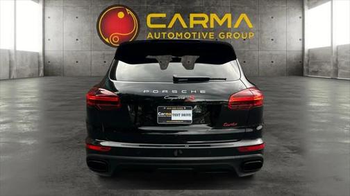 2017 Porsche Cayenne Platinum Edition