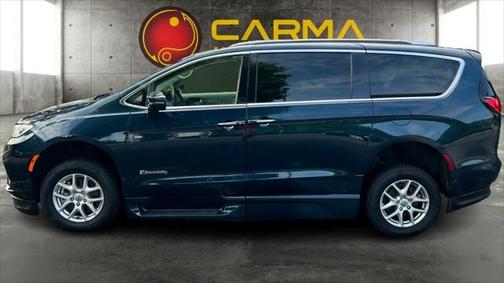 2021 Chrysler Pacifica Touring L