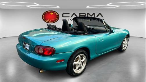 2002 Mazda MX-5 Miata LS
