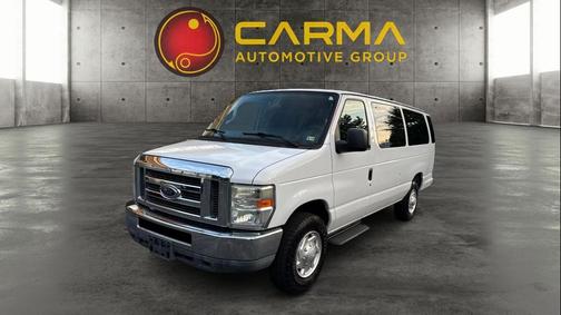 2011 Ford E350 Super Duty XLT