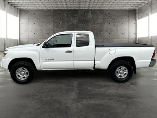 2014 Toyota Tacoma Base