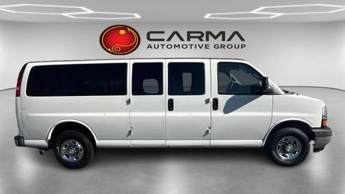 2017 Chevrolet Express 3500 LT