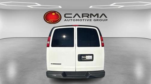 2017 Chevrolet Express 3500 LT