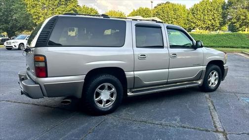 2004 GMC Yukon XL Denali