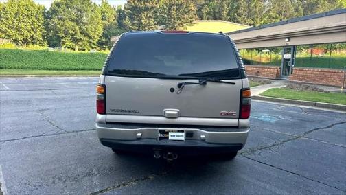 2004 GMC Yukon XL Denali