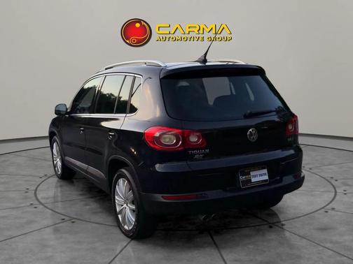 2011 Volkswagen Tiguan SE