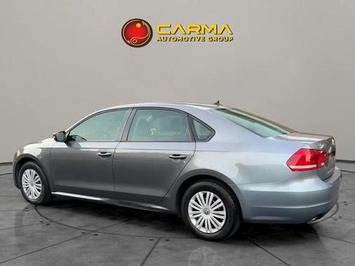 2014 Volkswagen Passat 1.8T Auto S