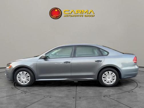 2014 Volkswagen Passat 1.8T Auto S