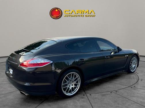 2012 Porsche Panamera 4