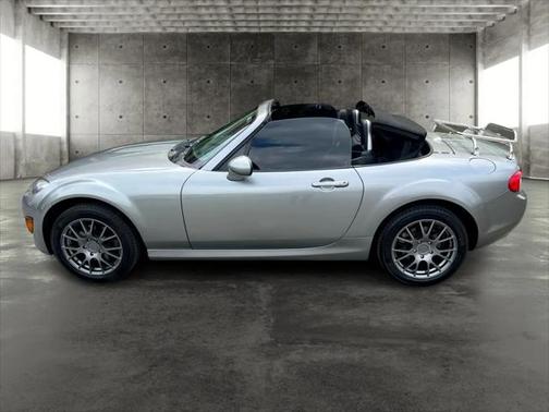 2012 Mazda MX-5 Miata Sport