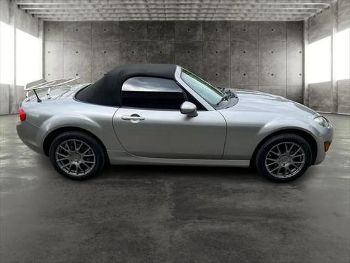 2012 Mazda MX-5 Miata Sport