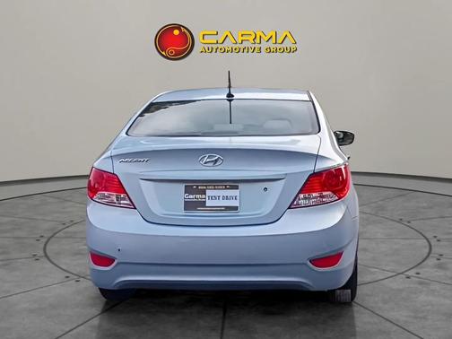 2012 Hyundai Accent SE