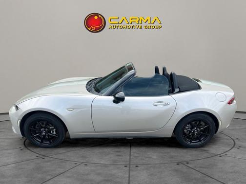 2022 Mazda MX-5 Miata Sport