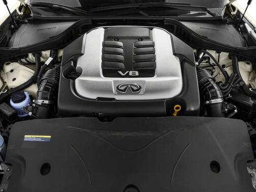 2017 INFINITI Q70L 3.7